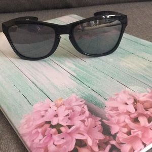 Oakely Jupiter style unisex sunglasses